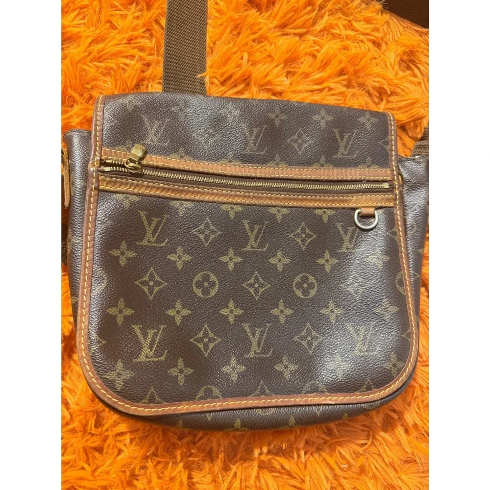 Louis Vuitton Bosphore Messenger PM Monogram Canvas Crossbody Bag Brown MI1016